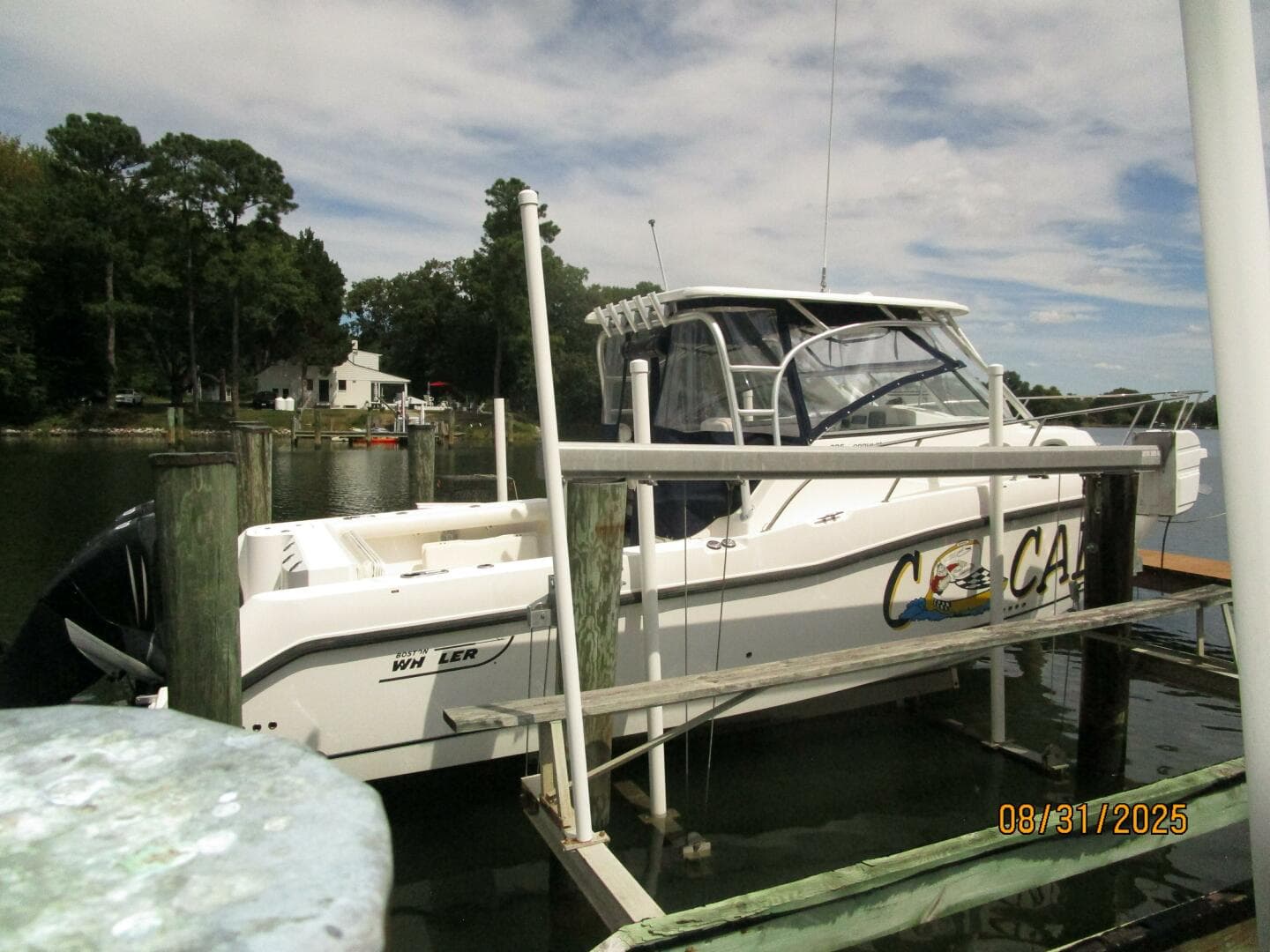 2007 Boston Whaler 305 Conquest — photo 3