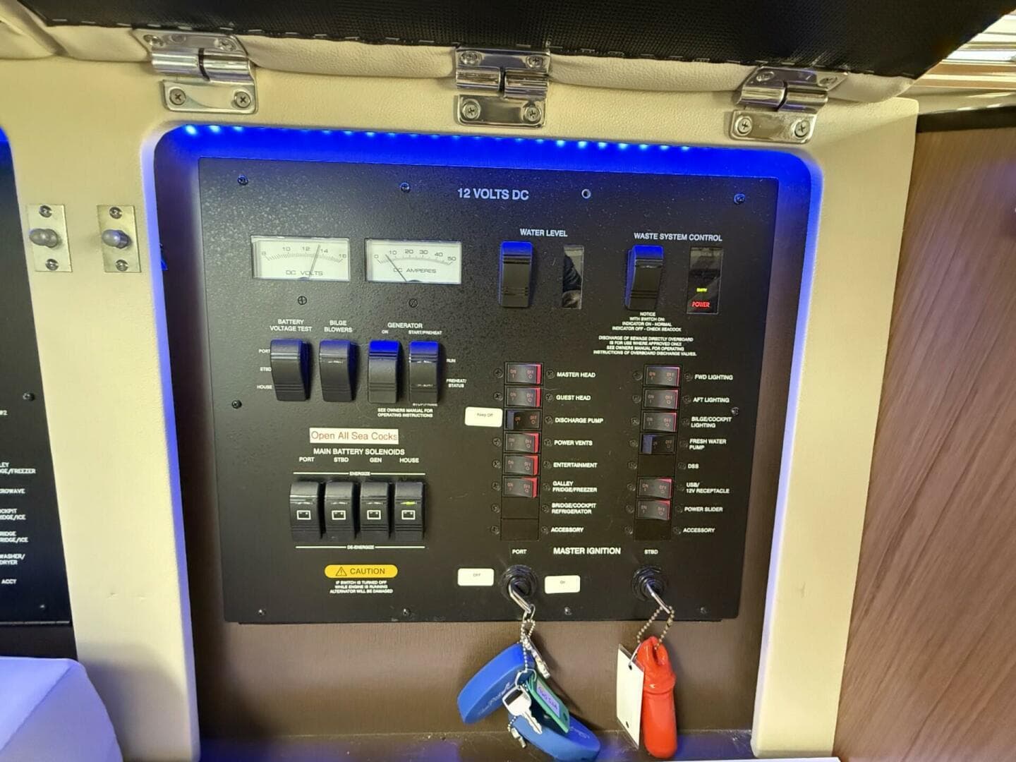 2018 Sea Ray 460 Sundancer — photo 24