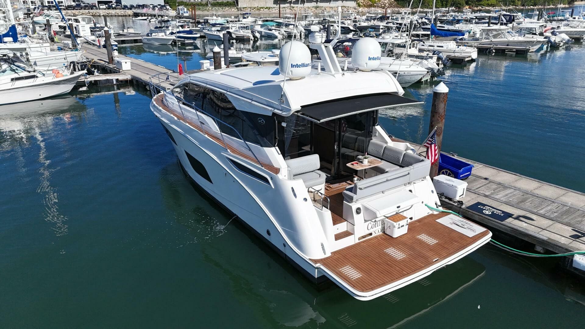2018 Sea Ray 460 Sundancer — photo 4