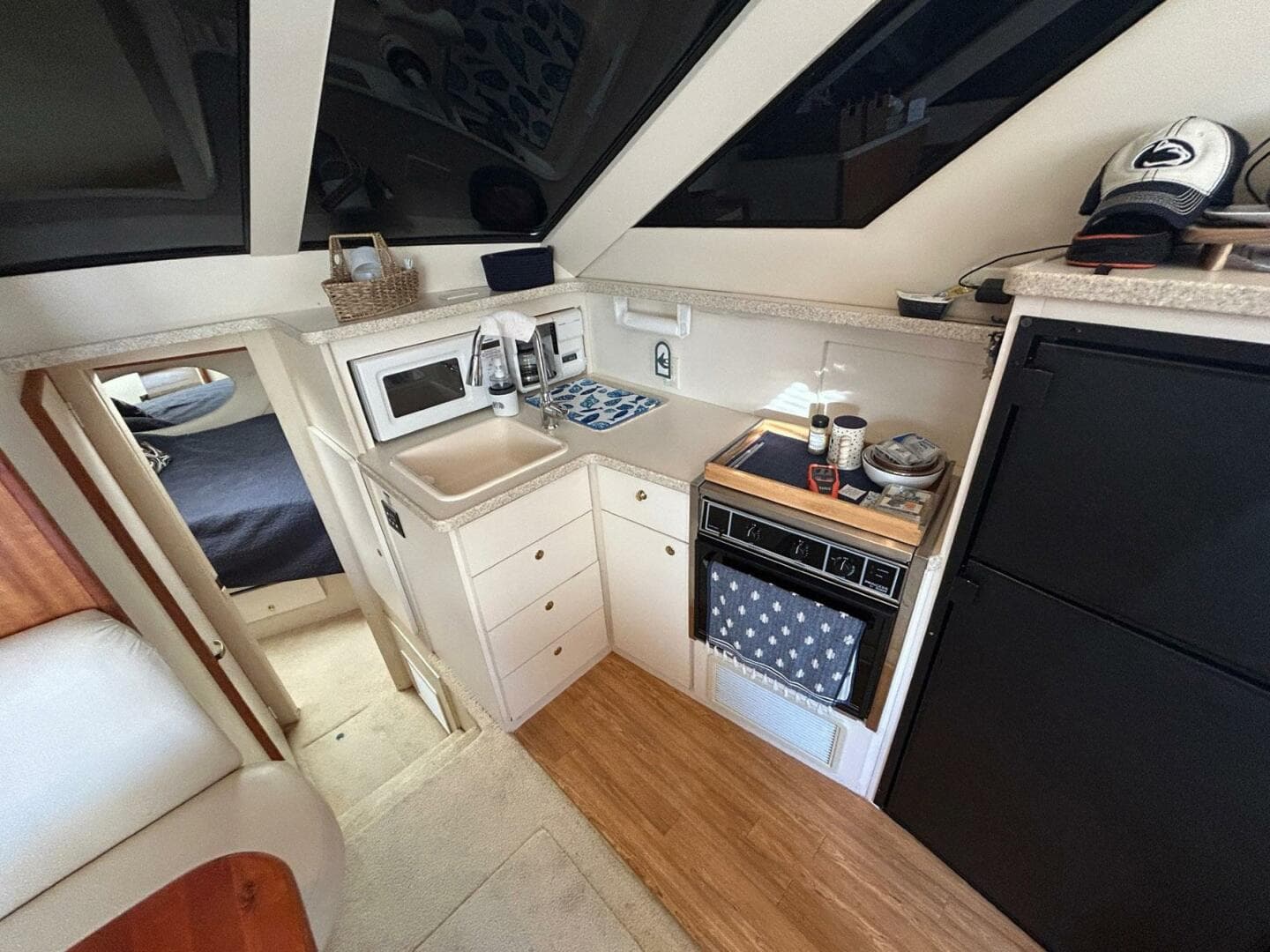 2000 Silverton 352 — photo 26