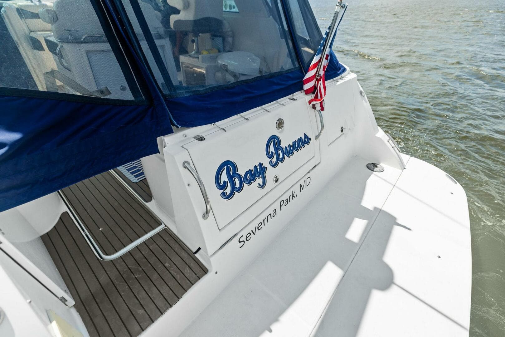 2007 Cruisers Yachts 390 Express Cruiser — photo 8