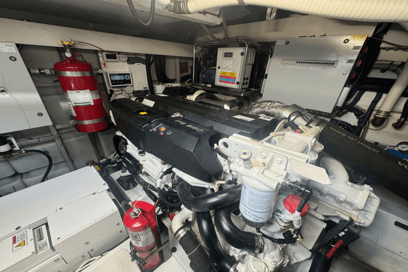 2023 Azimut Fly 53 — photo 53