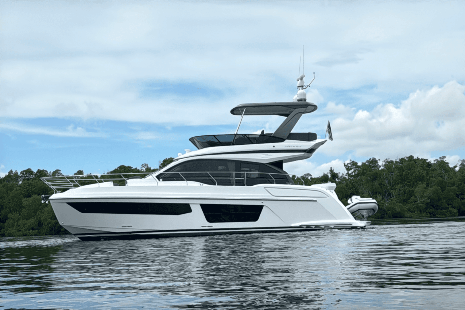 2023 Azimut Fly 53 — photo 14