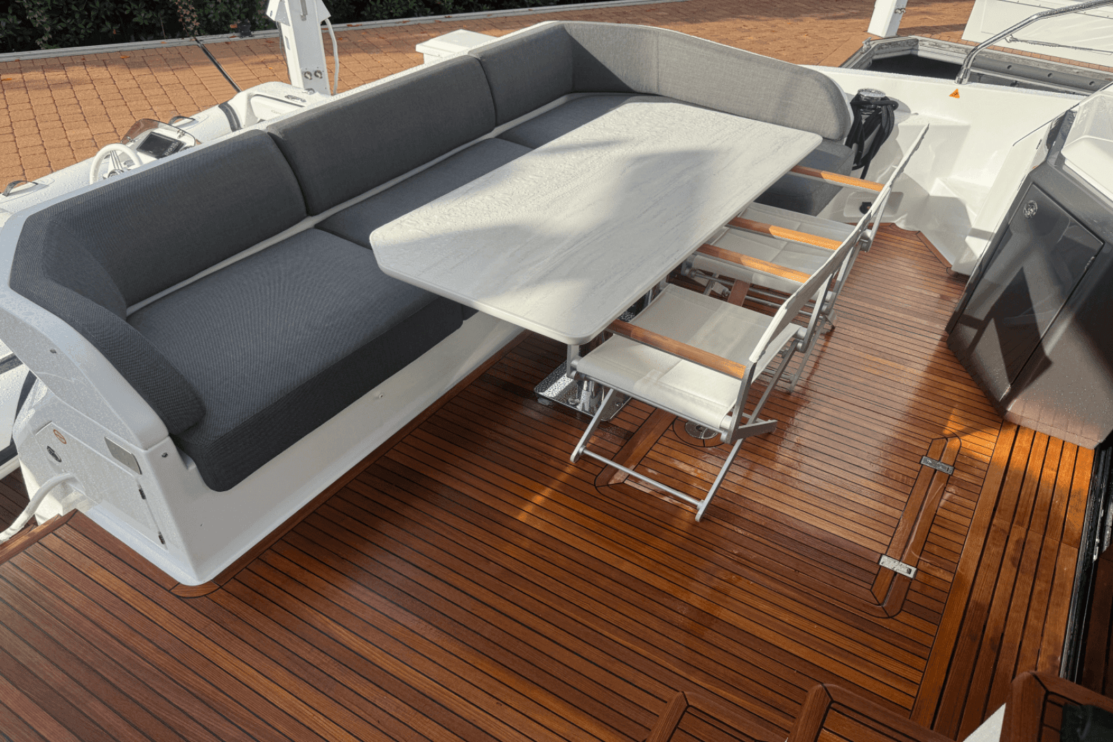 2023 Azimut Fly 53 — photo 43