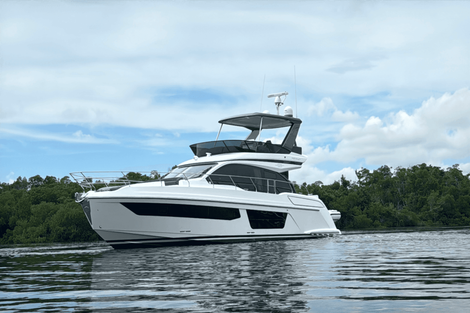 2023 Azimut Fly 53 — photo 2