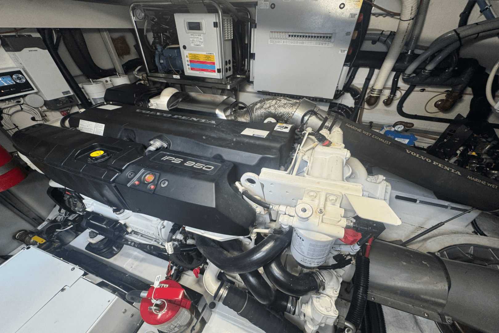 2023 Azimut Fly 53 — photo 54