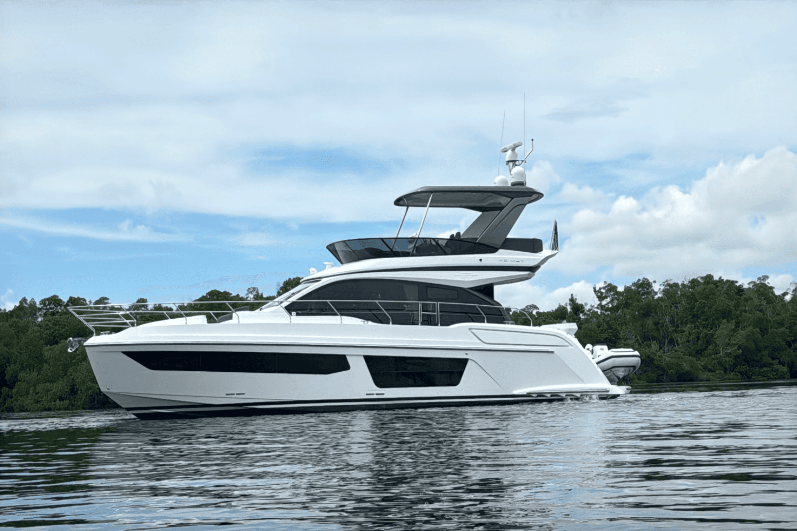 2023 Azimut Fly 53 — photo 1