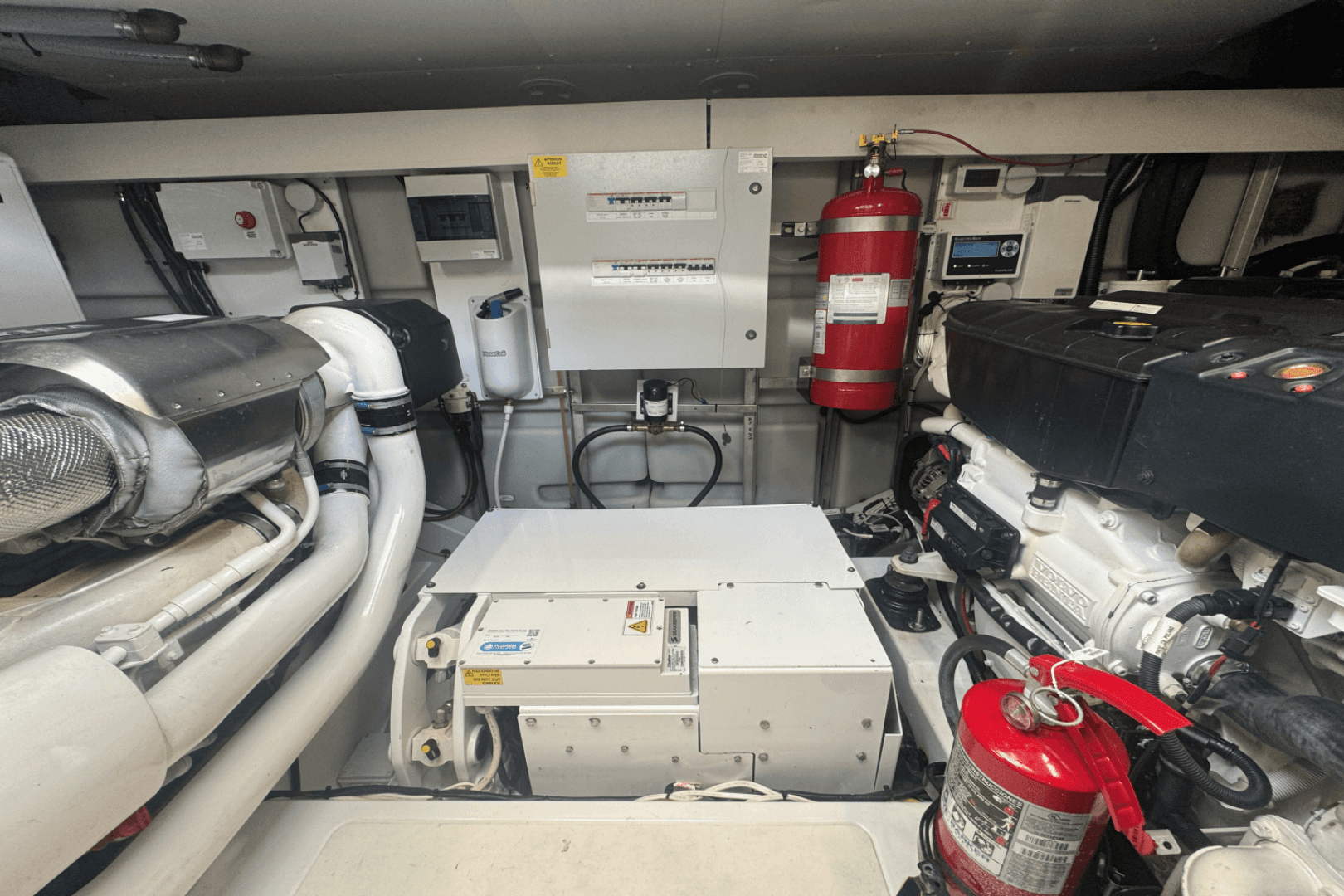 2023 Azimut Fly 53 — photo 59