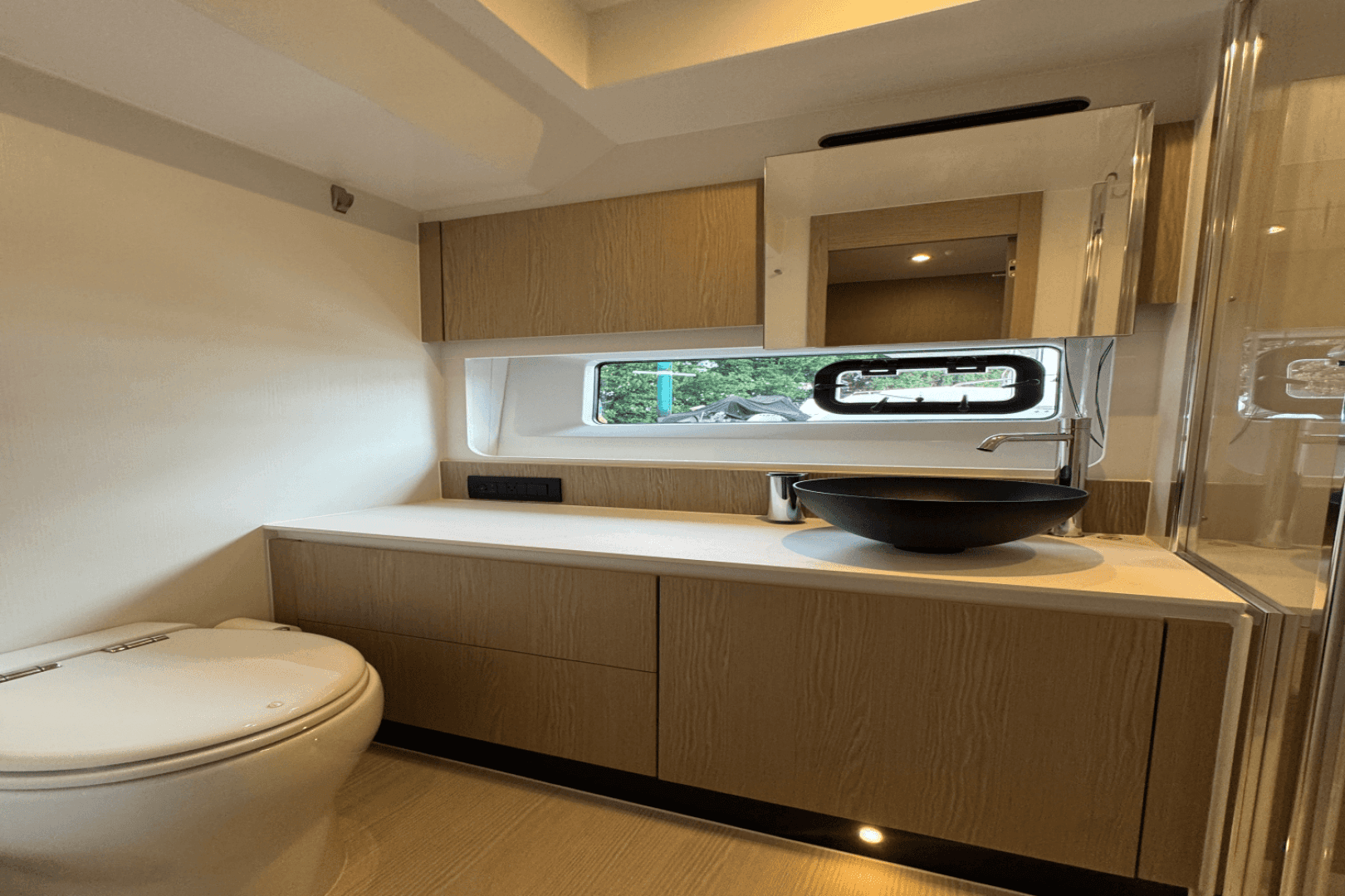 2023 Azimut Fly 53 — photo 36