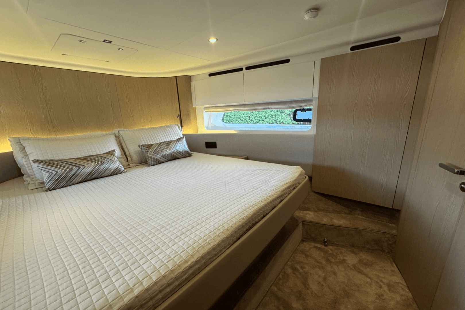 2023 Azimut Fly 53 — photo 29