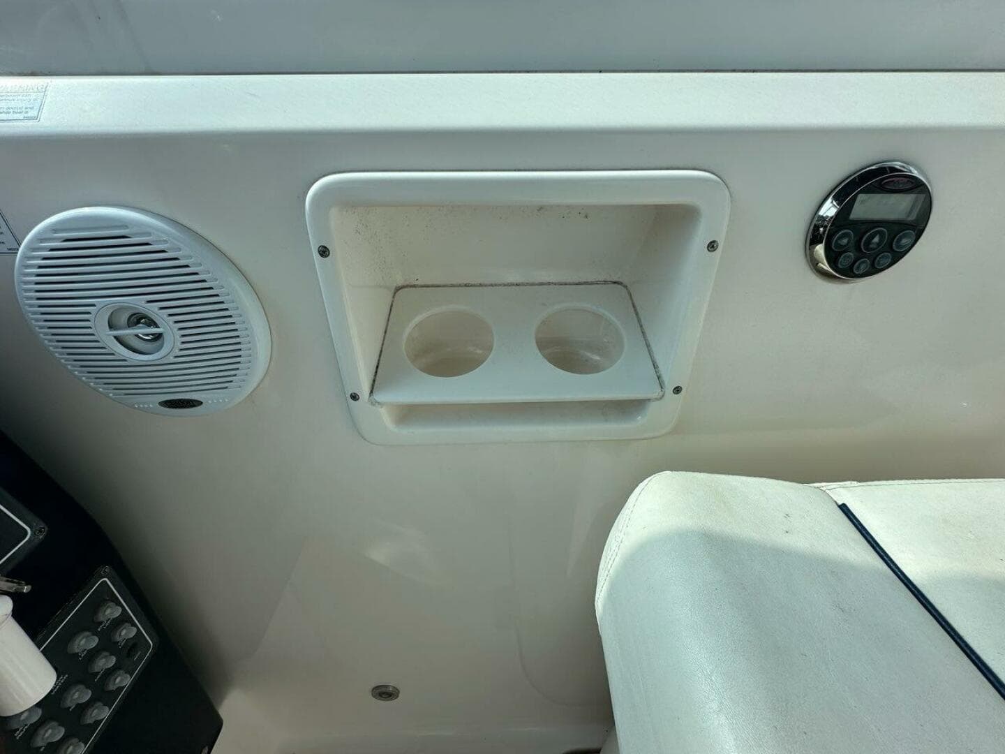 2006 Tiara Yachts 29 Coronet — photo 20