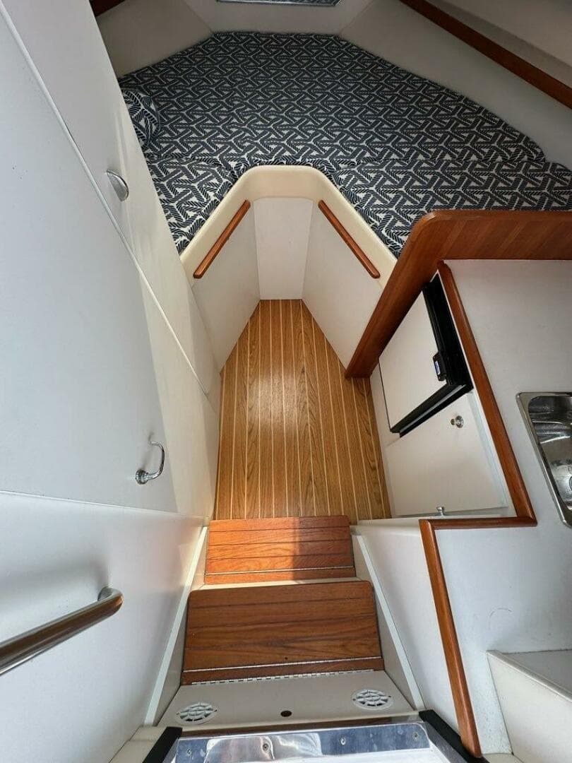 2006 Tiara Yachts 29 Coronet — photo 11