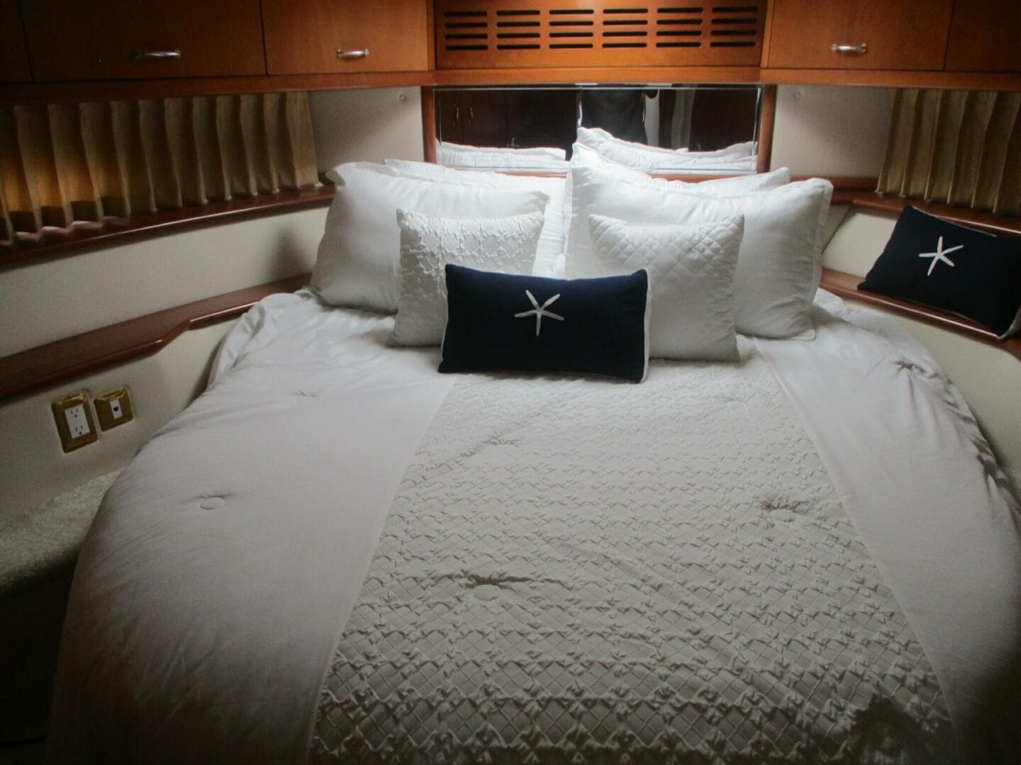 2006 Carver — photo 32