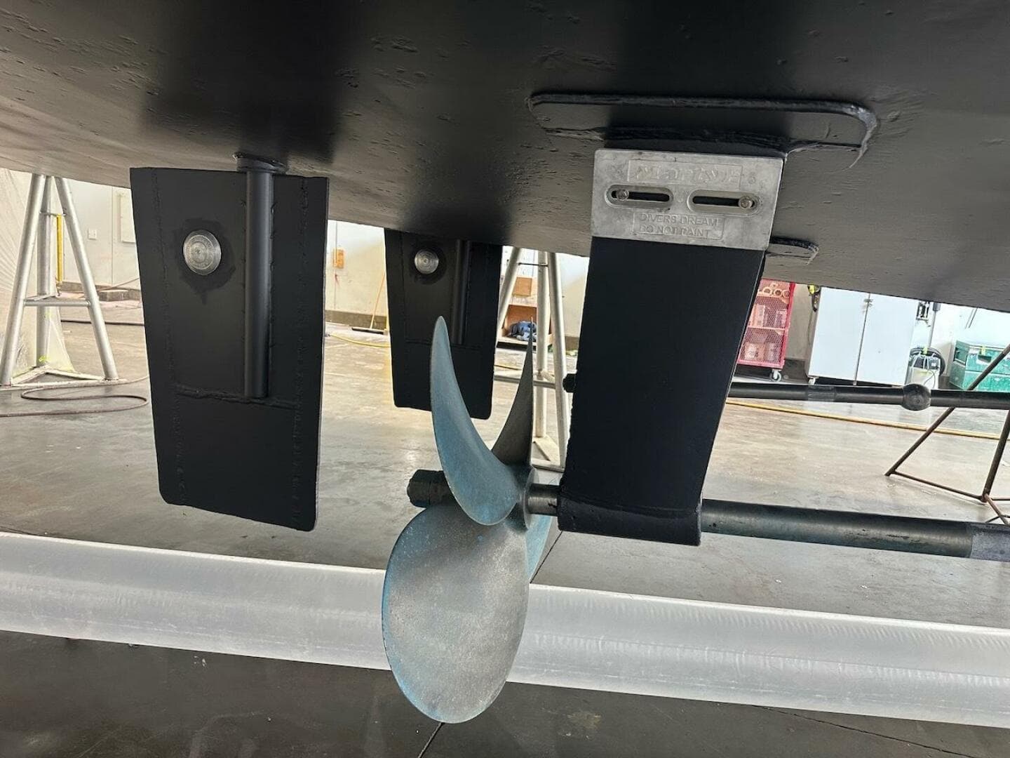 1991 Broward 102 — photo 97