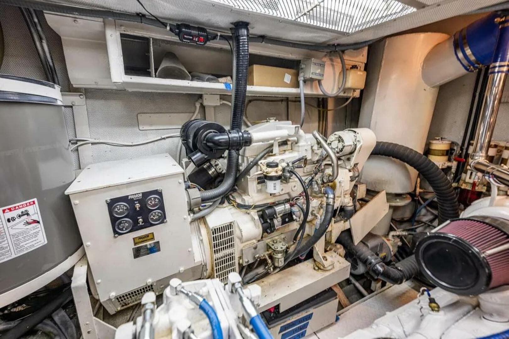 1991 Broward 102 — photo 68