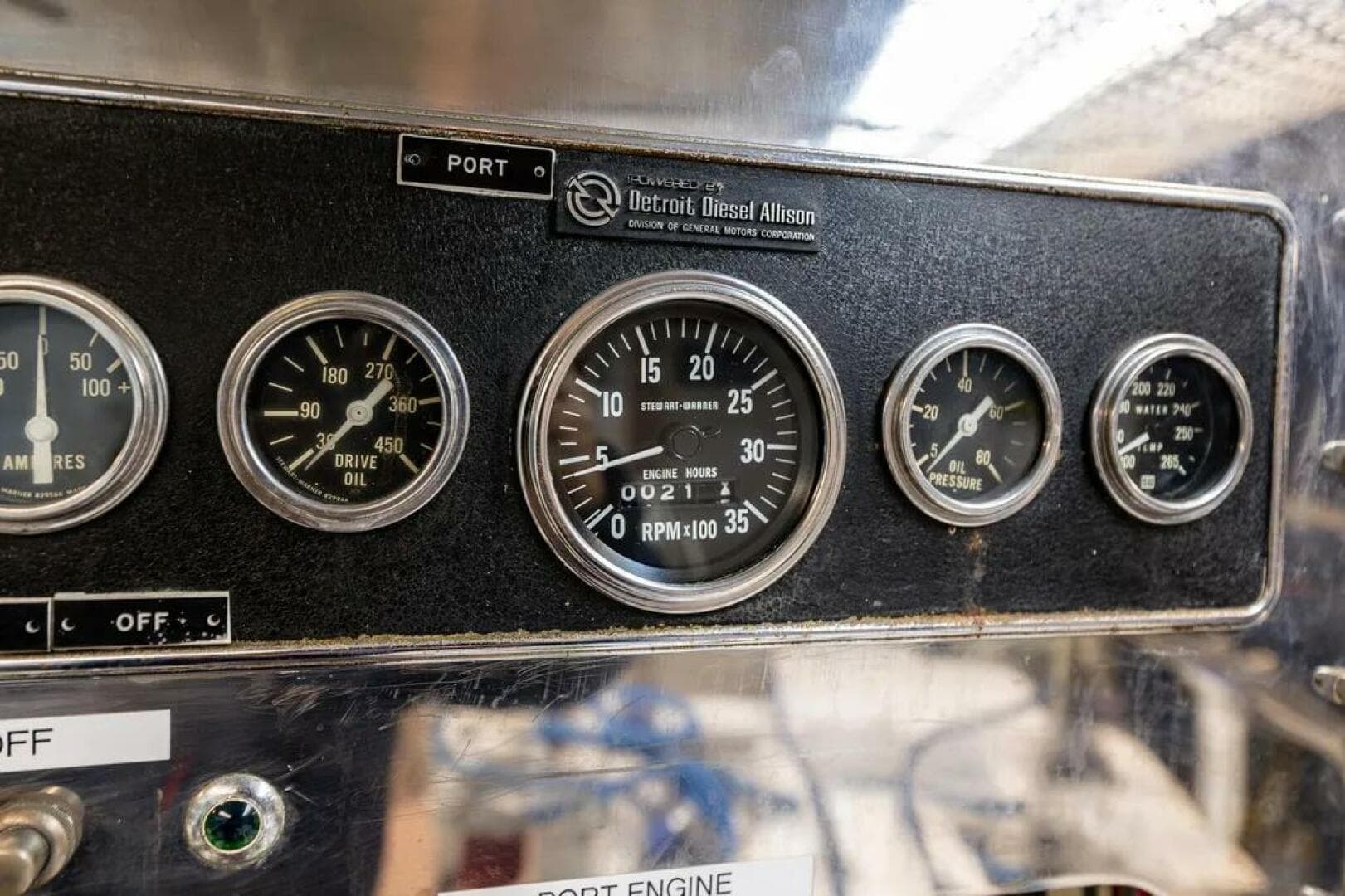 1991 Broward 102 — photo 69