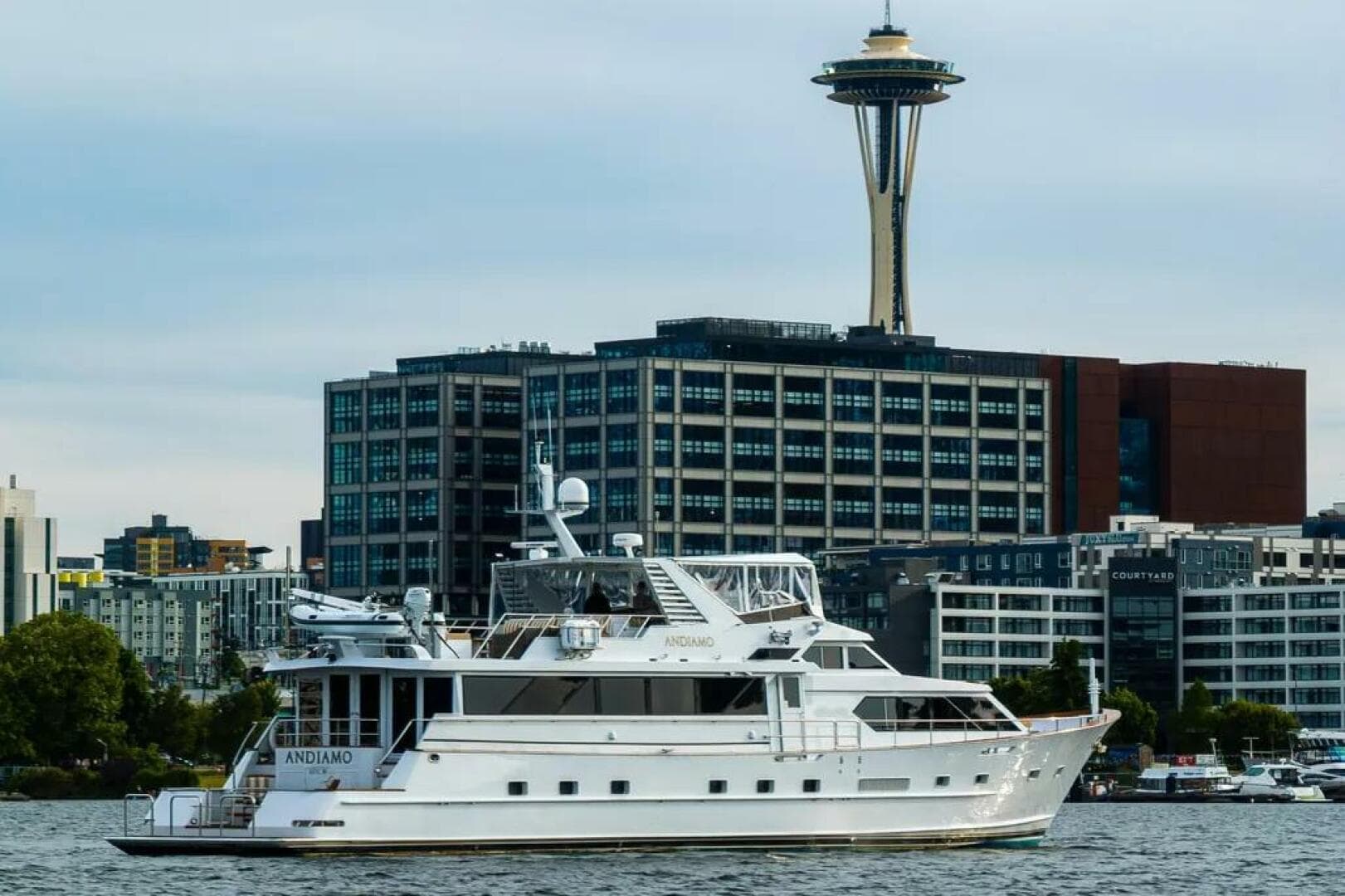 1991 Broward 102 — photo 3