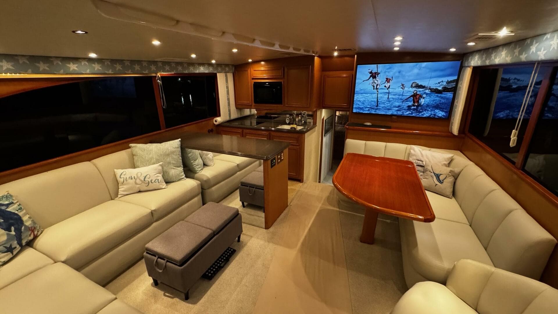 2002 Cavileer 48 Flybridge Sportfisherman — photo 5