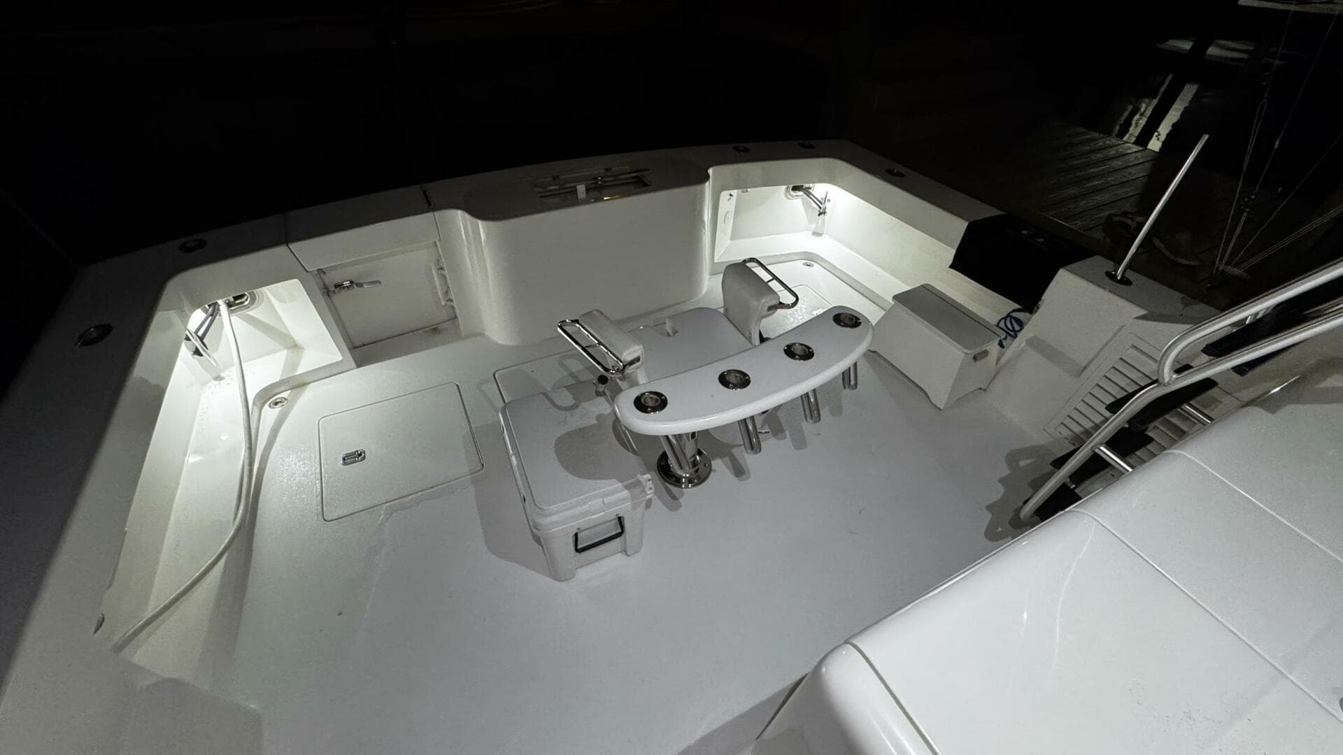 2002 Cavileer 48 Flybridge Sportfisherman — photo 36