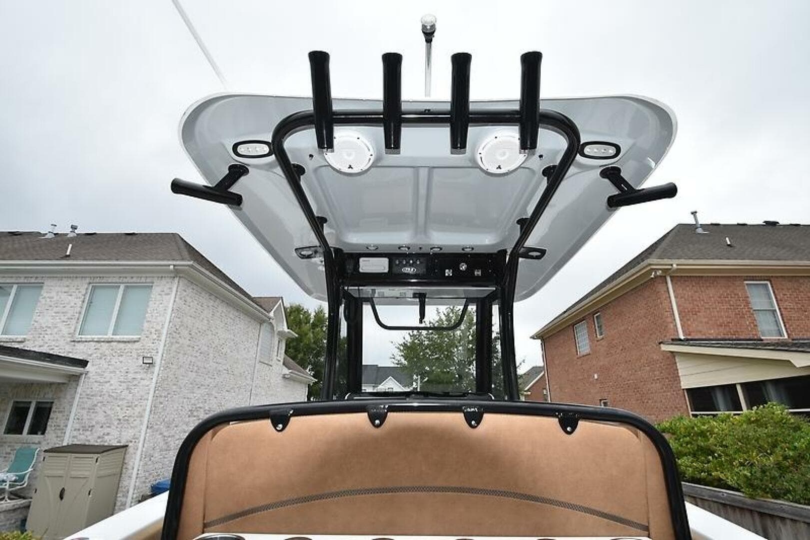 2022 Sea Hunt Gamefish 27 FS — photo 18