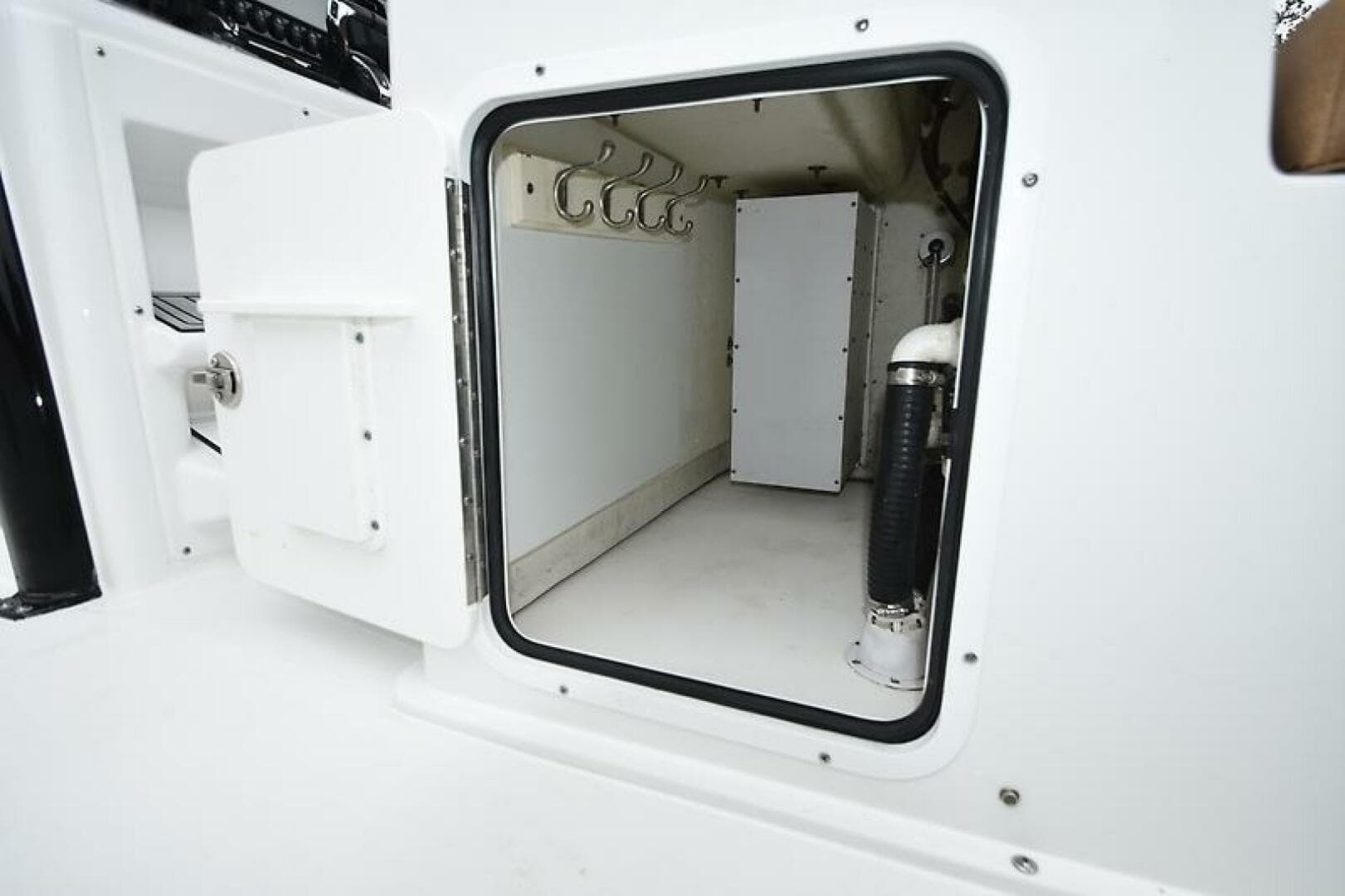 2022 Sea Hunt Gamefish 27 FS — photo 20