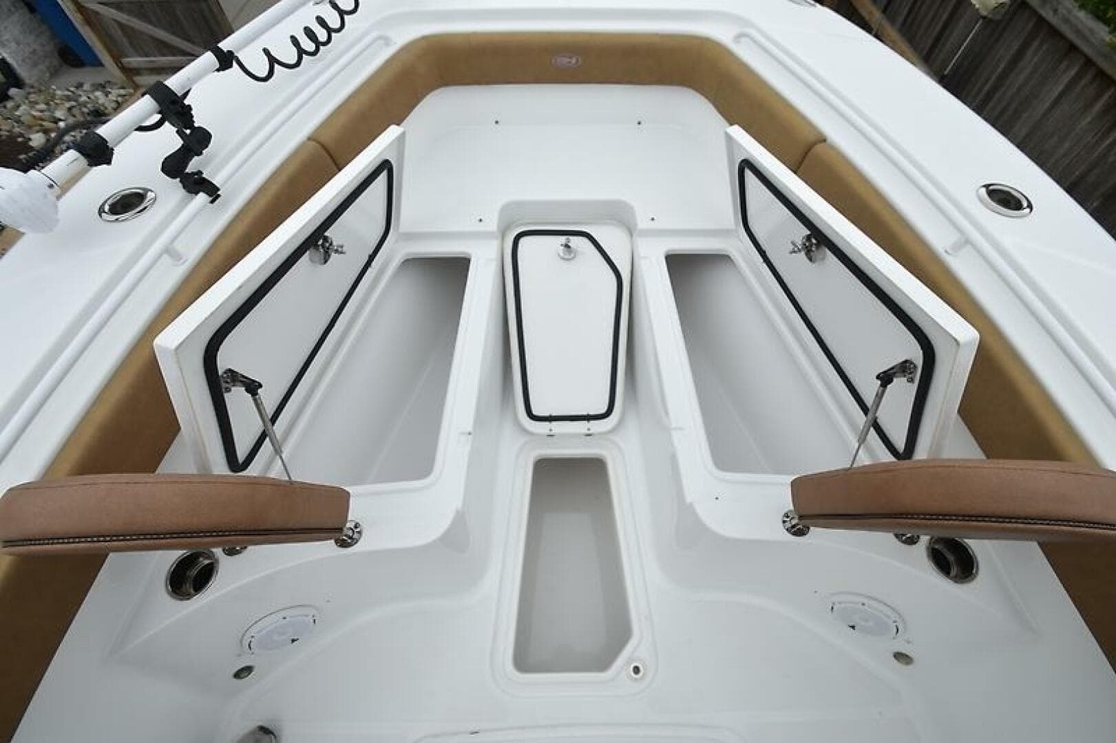 2022 Sea Hunt Gamefish 27 FS — photo 43
