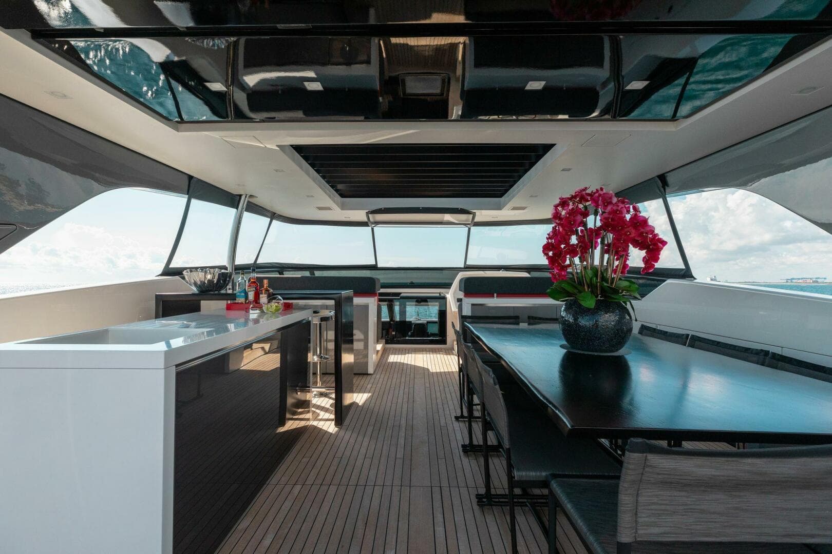 2018 Sanlorenzo Sl 106 — photo 26