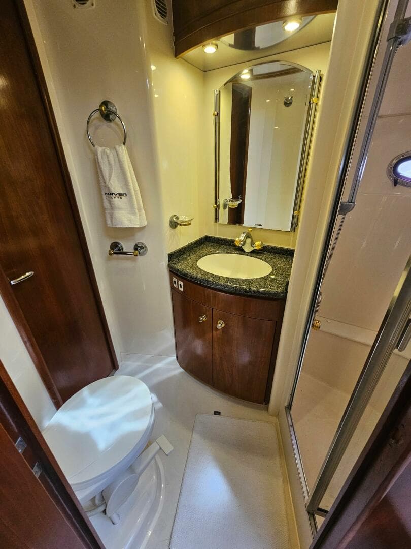 1999 Carver 530 Voyager Pilothouse — photo 31