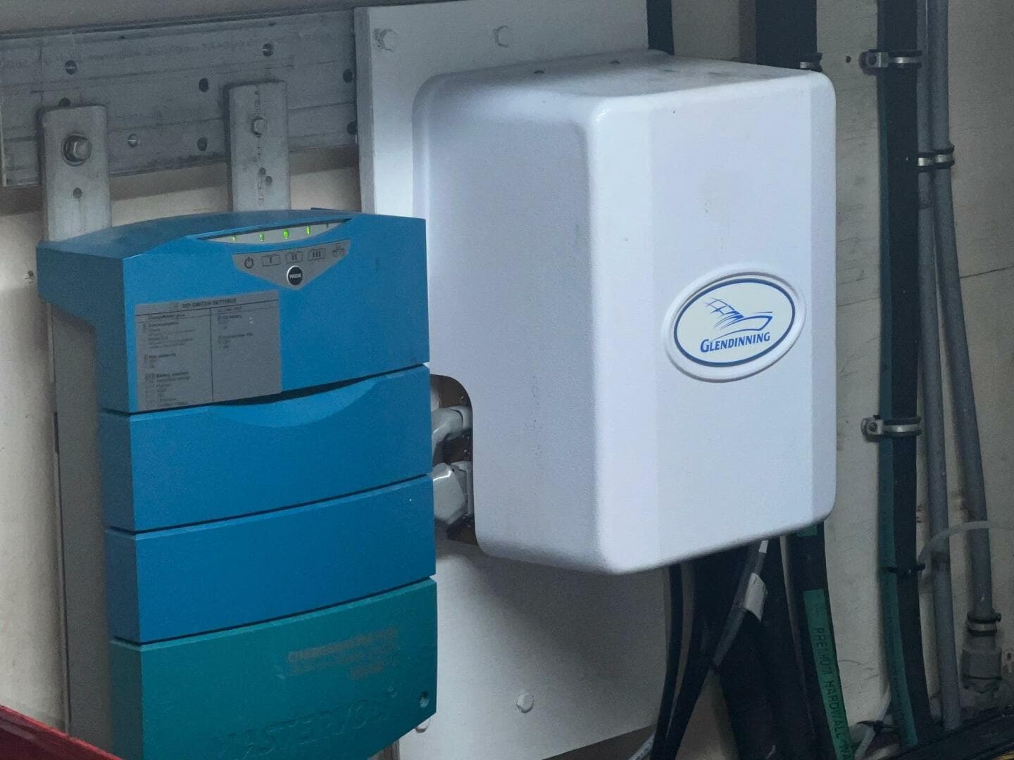 1988 Hatteras Motor Yacht — photo 134