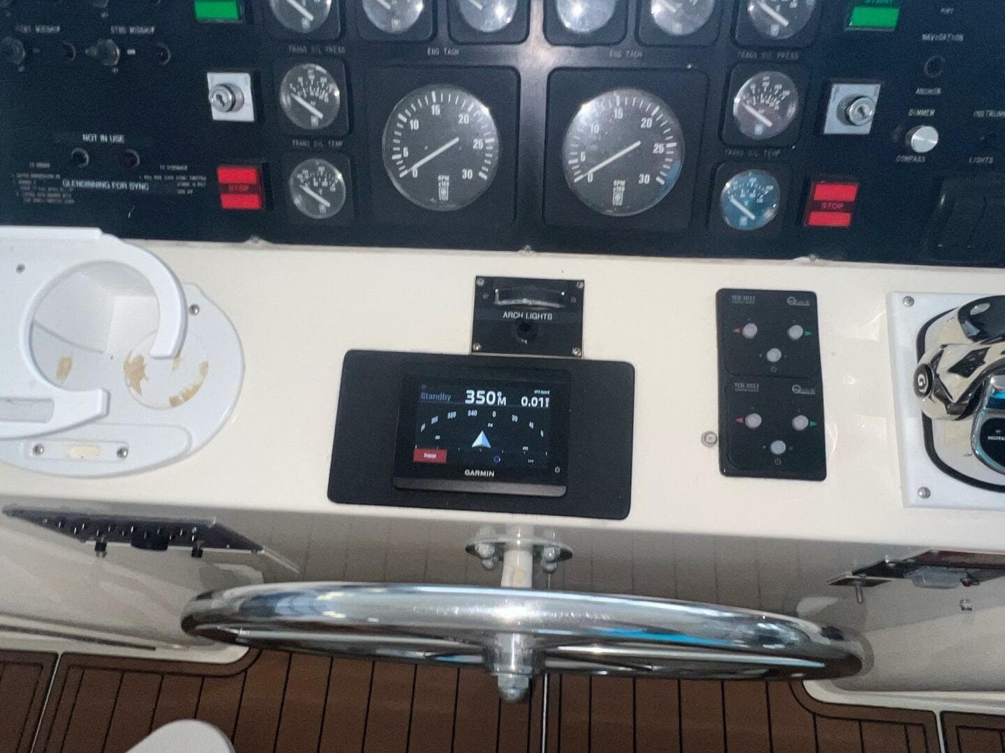 1988 Hatteras Motor Yacht — photo 110