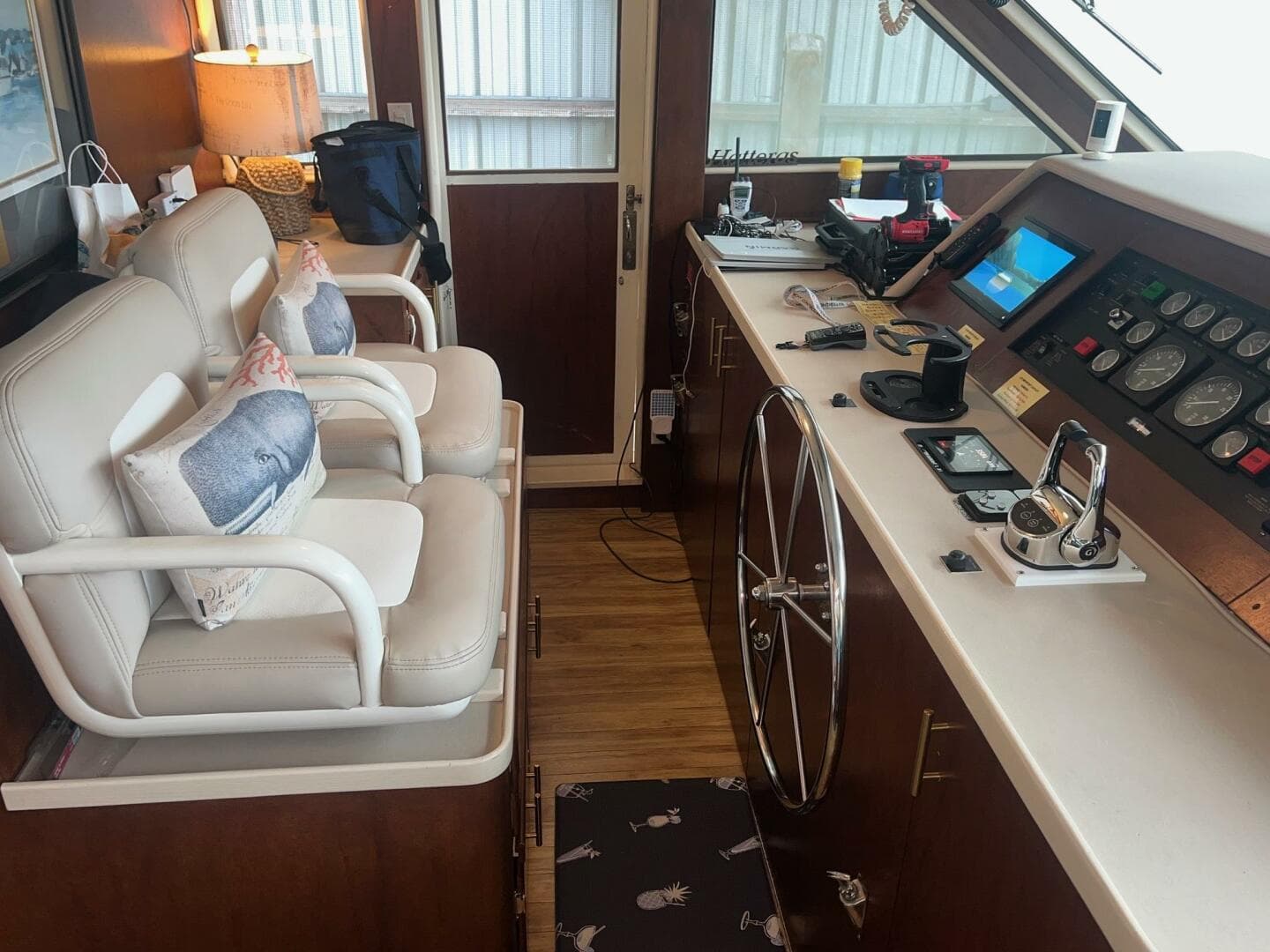 1988 Hatteras Motor Yacht — photo 44