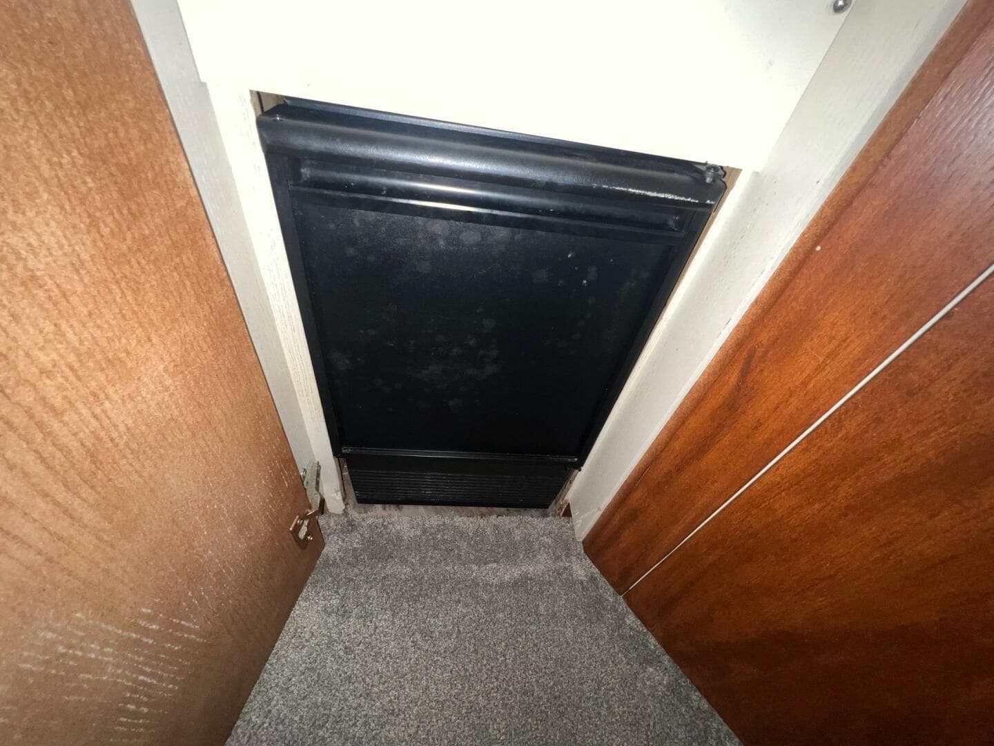 1988 Hatteras Motor Yacht — photo 30