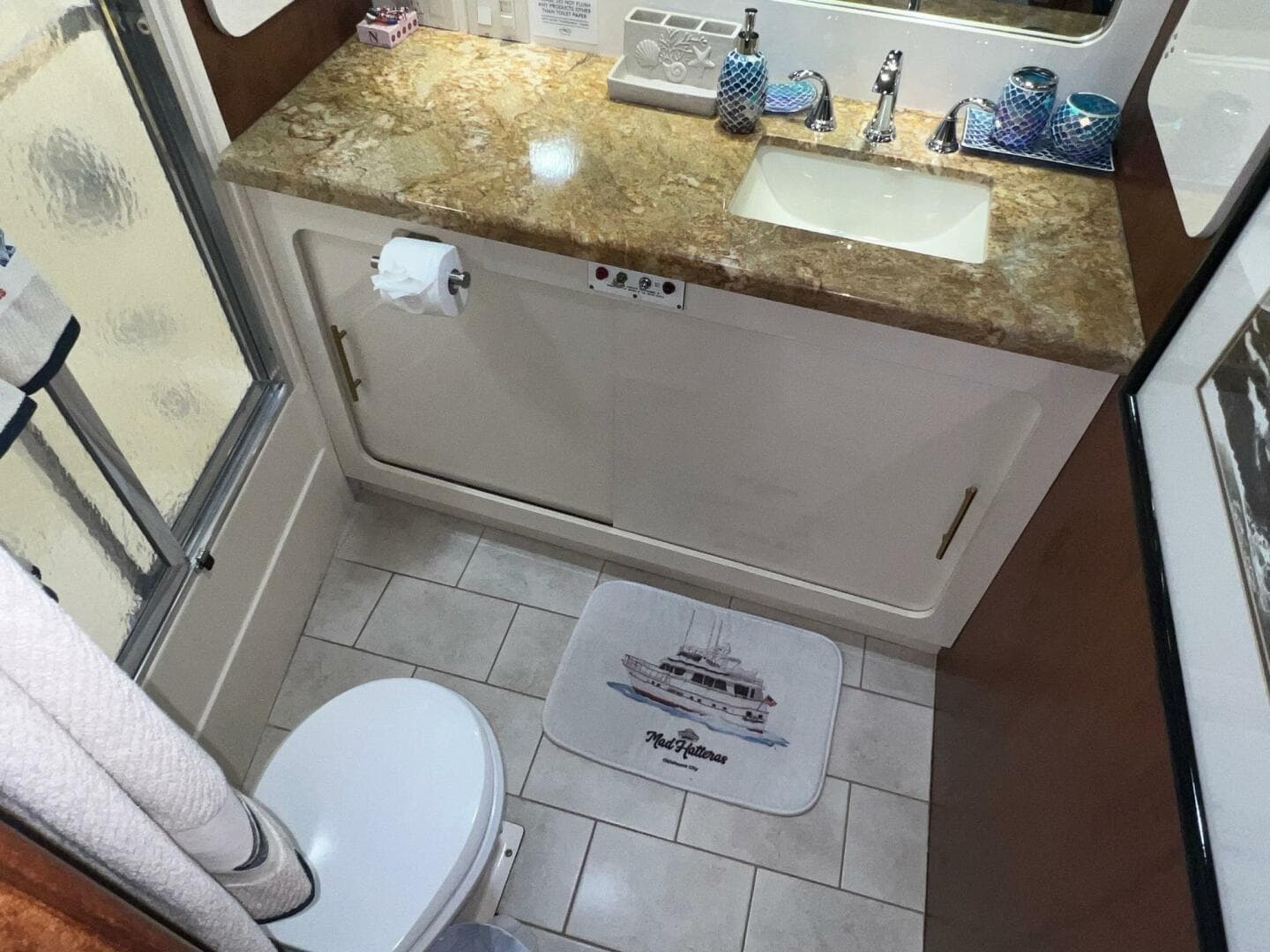 1988 Hatteras Motor Yacht — photo 87