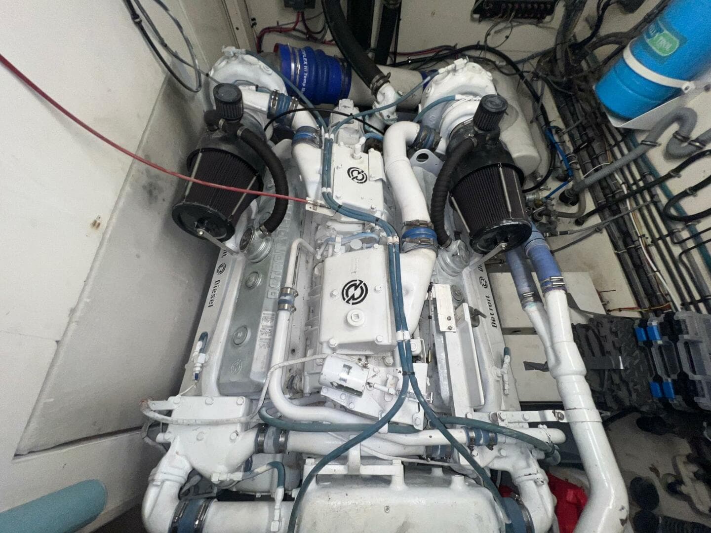 1988 Hatteras Motor Yacht — photo 121