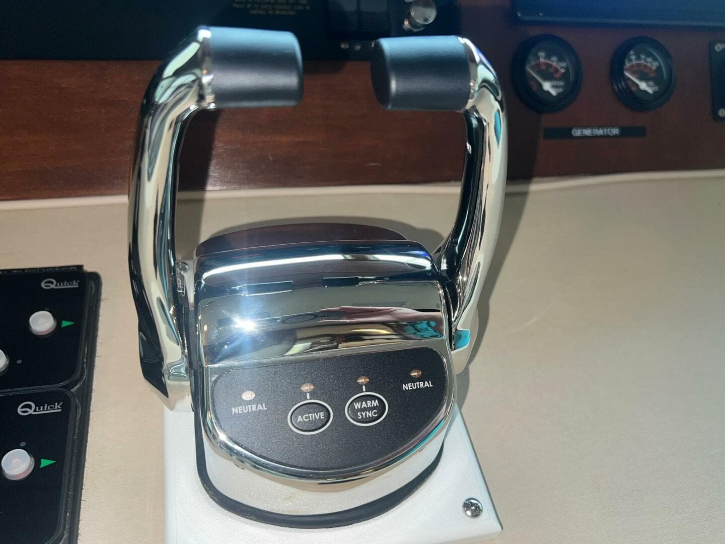 1988 Hatteras Motor Yacht — photo 45