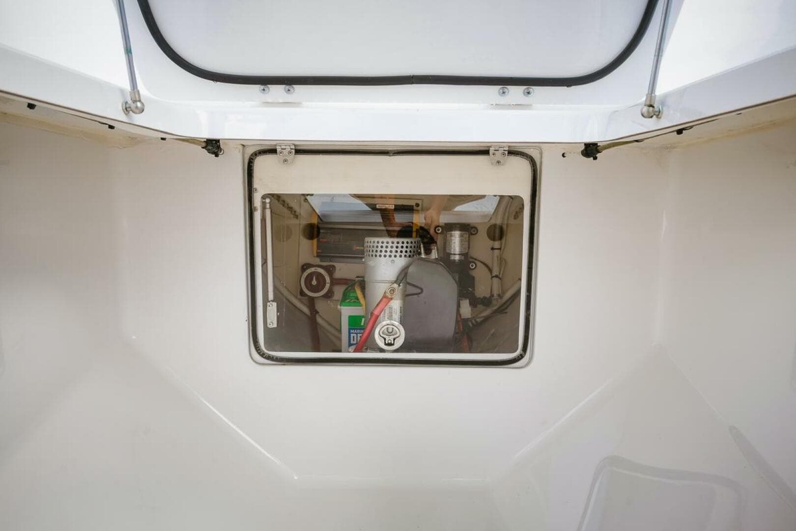 2013 Bahama — photo 37