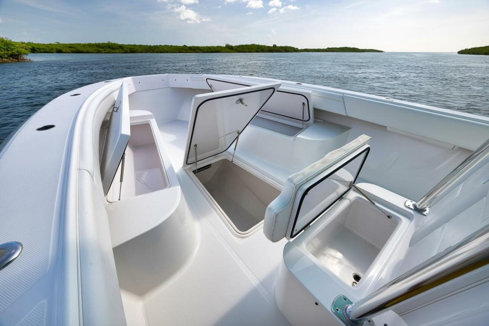 2013 Bahama — photo 40