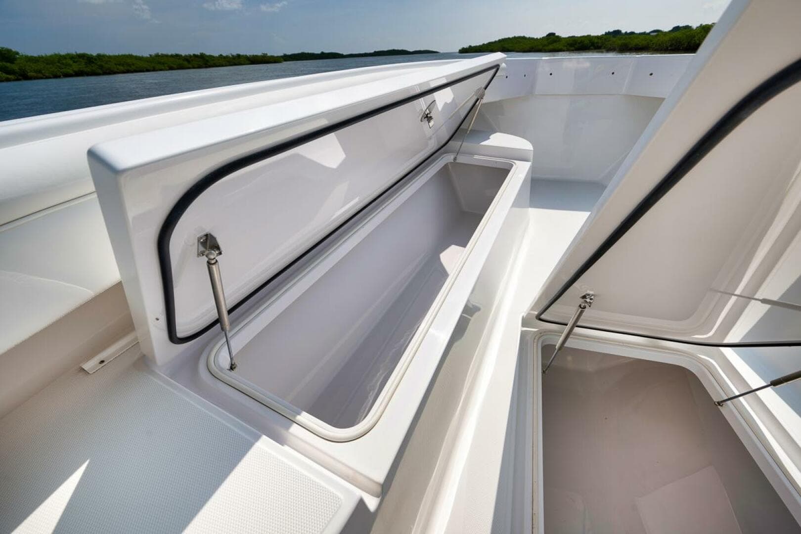 2013 Bahama — photo 35