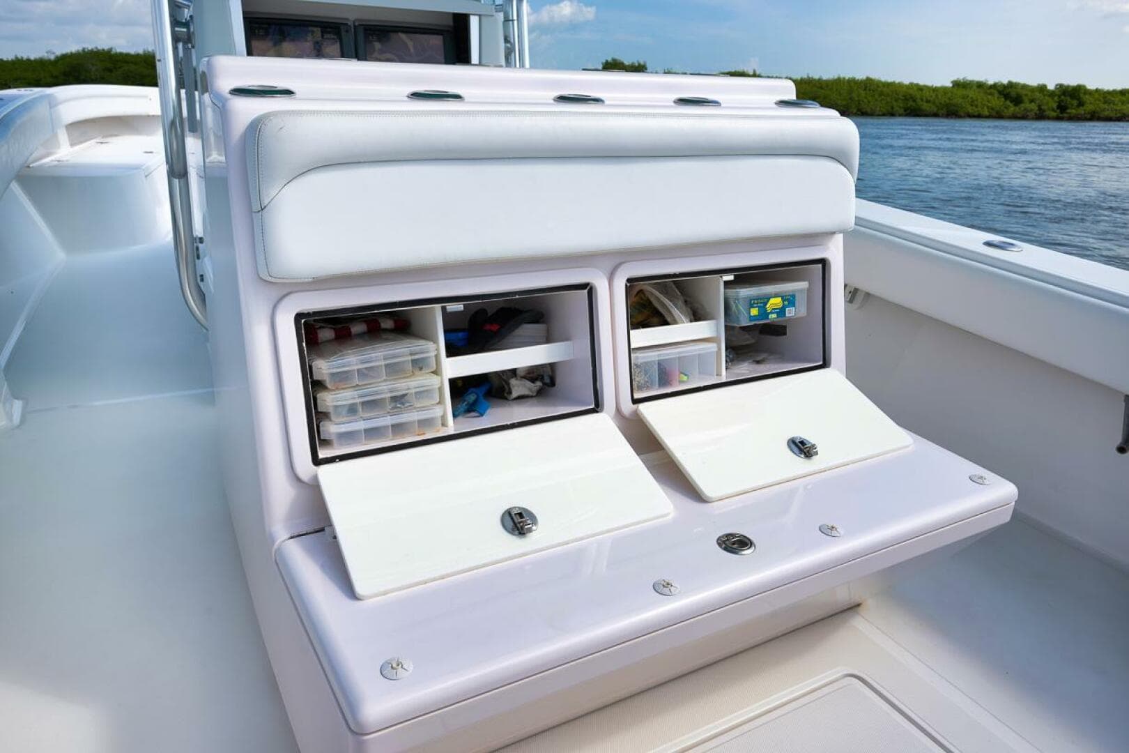 2013 Bahama — photo 48