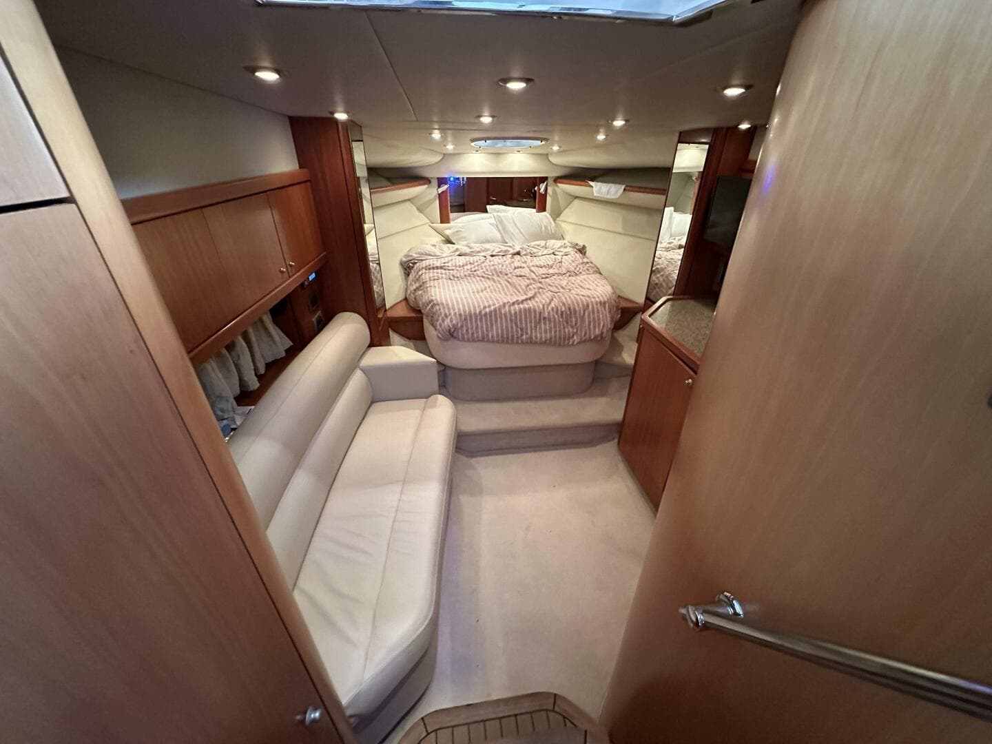 2006 Sunseeker 37 Sportfisher — photo 14