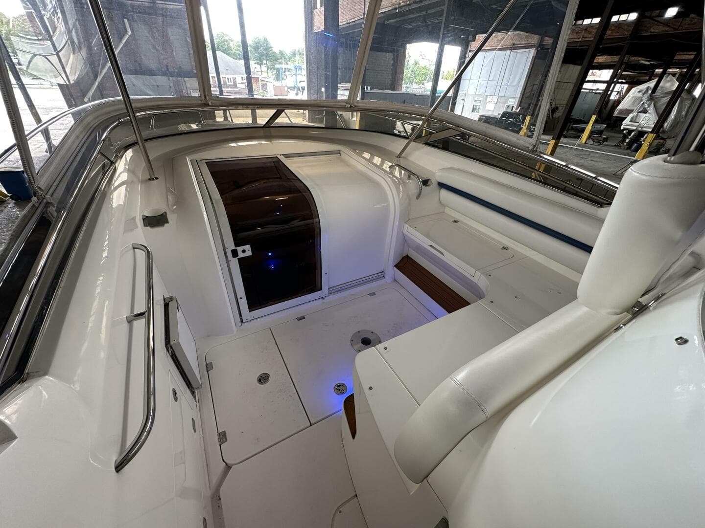 2006 Sunseeker 37 Sportfisher — photo 12