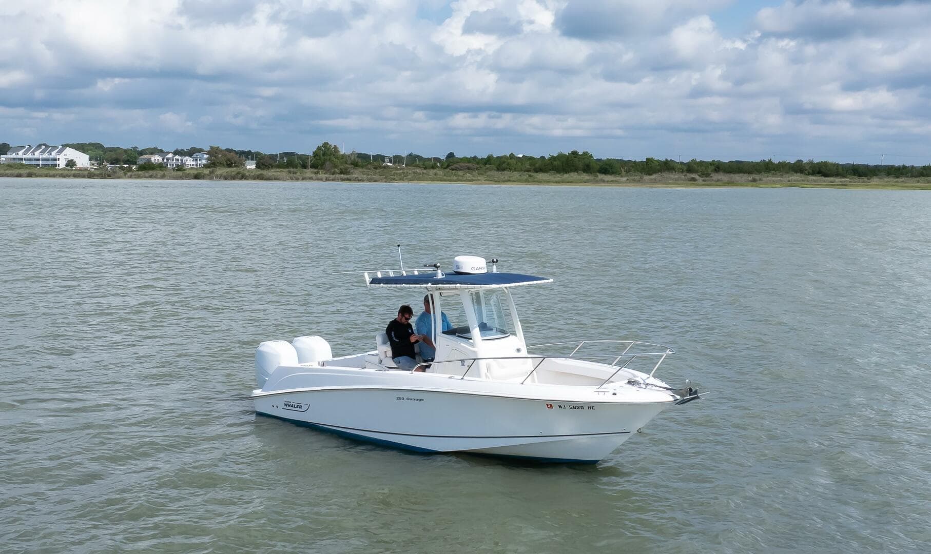 2010 Boston Whaler 250 Outrage — photo 14