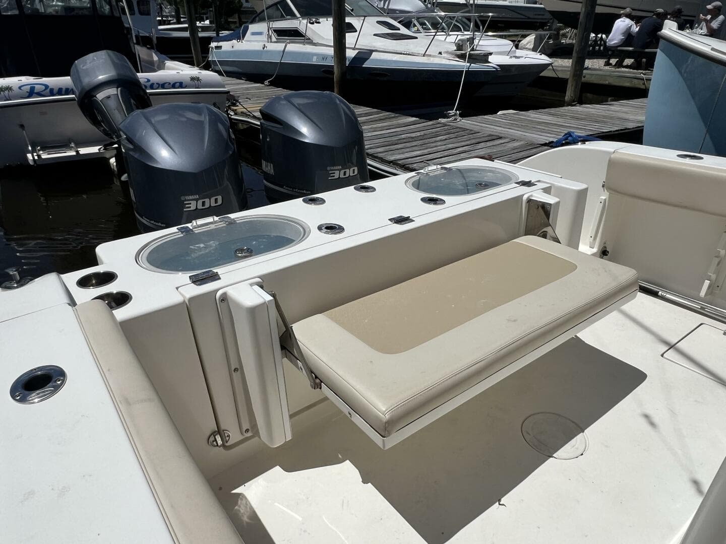 2014 Cobia 296 Center Console — photo 6