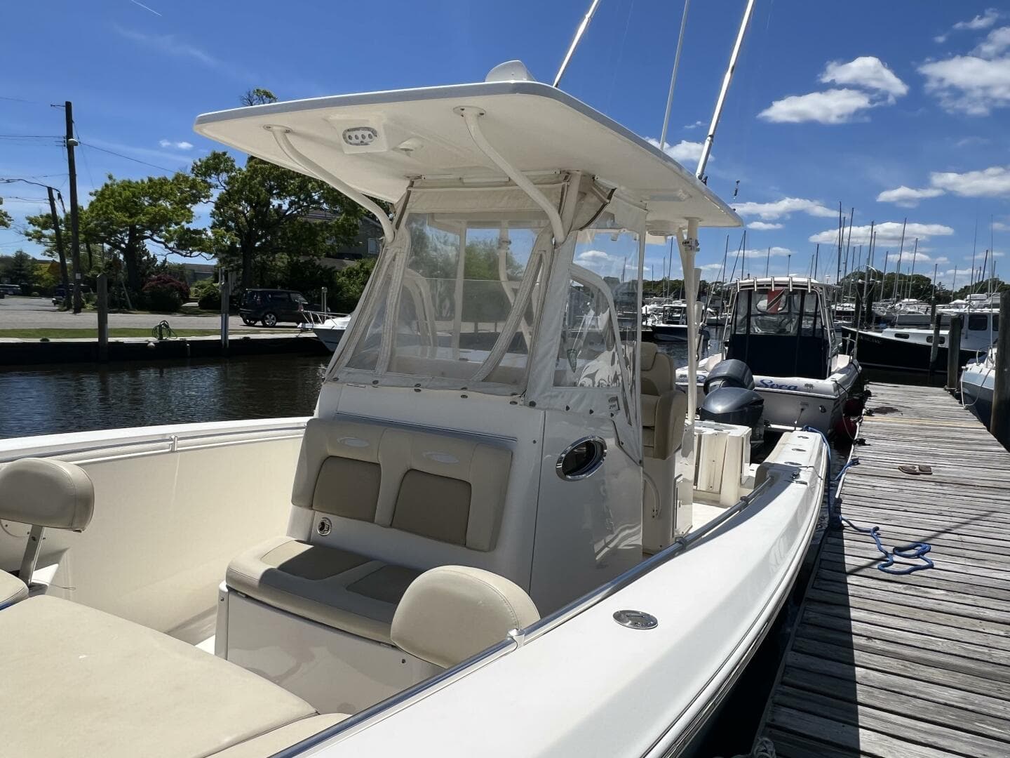 2014 Cobia 296 Center Console — photo 4
