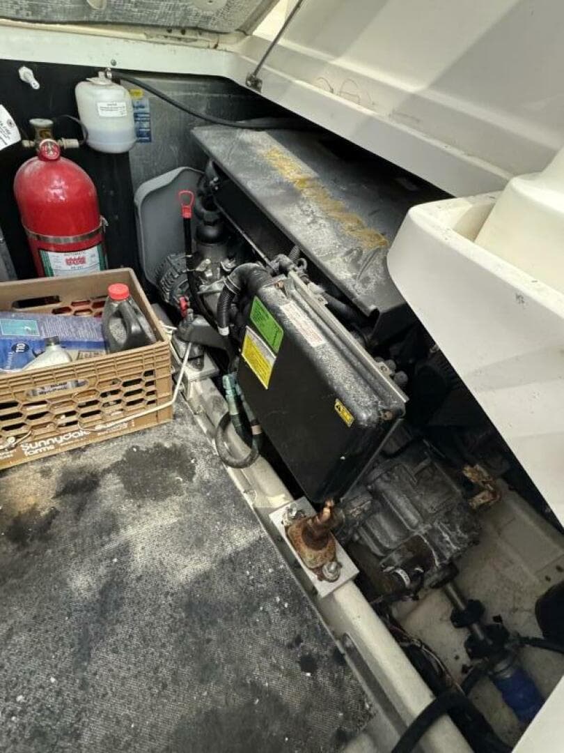 2011 Luhrs 30 Open — photo 31