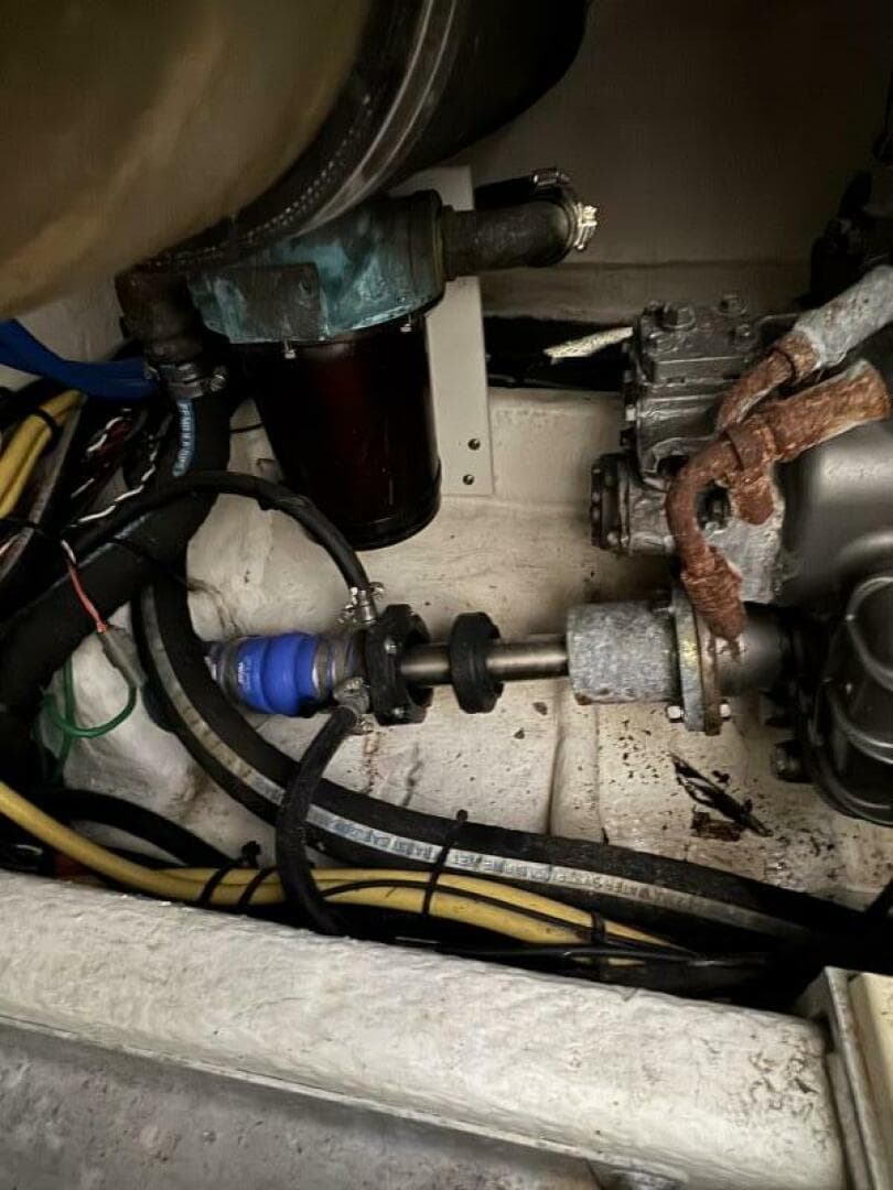 2011 Luhrs 30 Open — photo 32