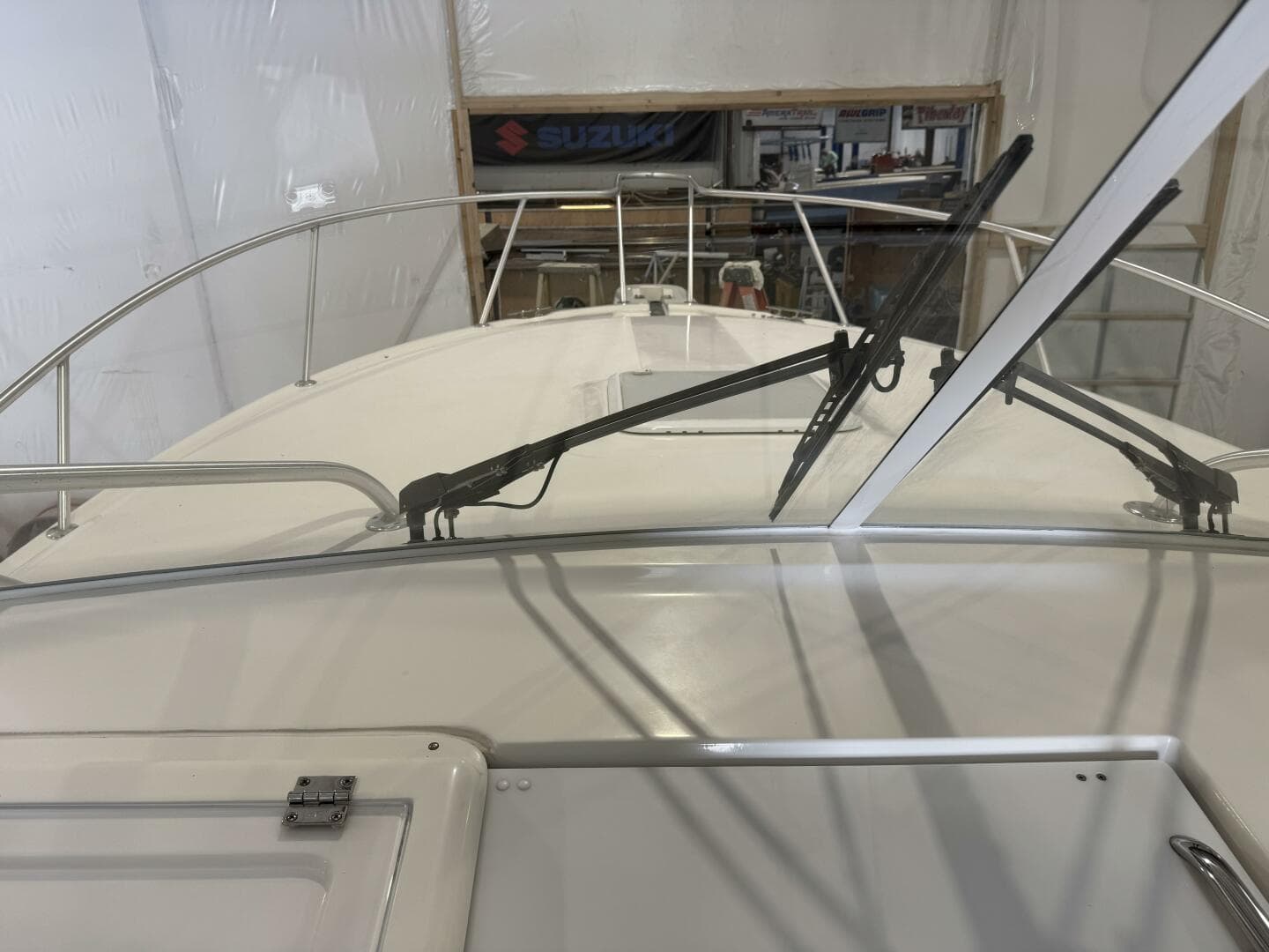 2011 Luhrs 30 Open — photo 21