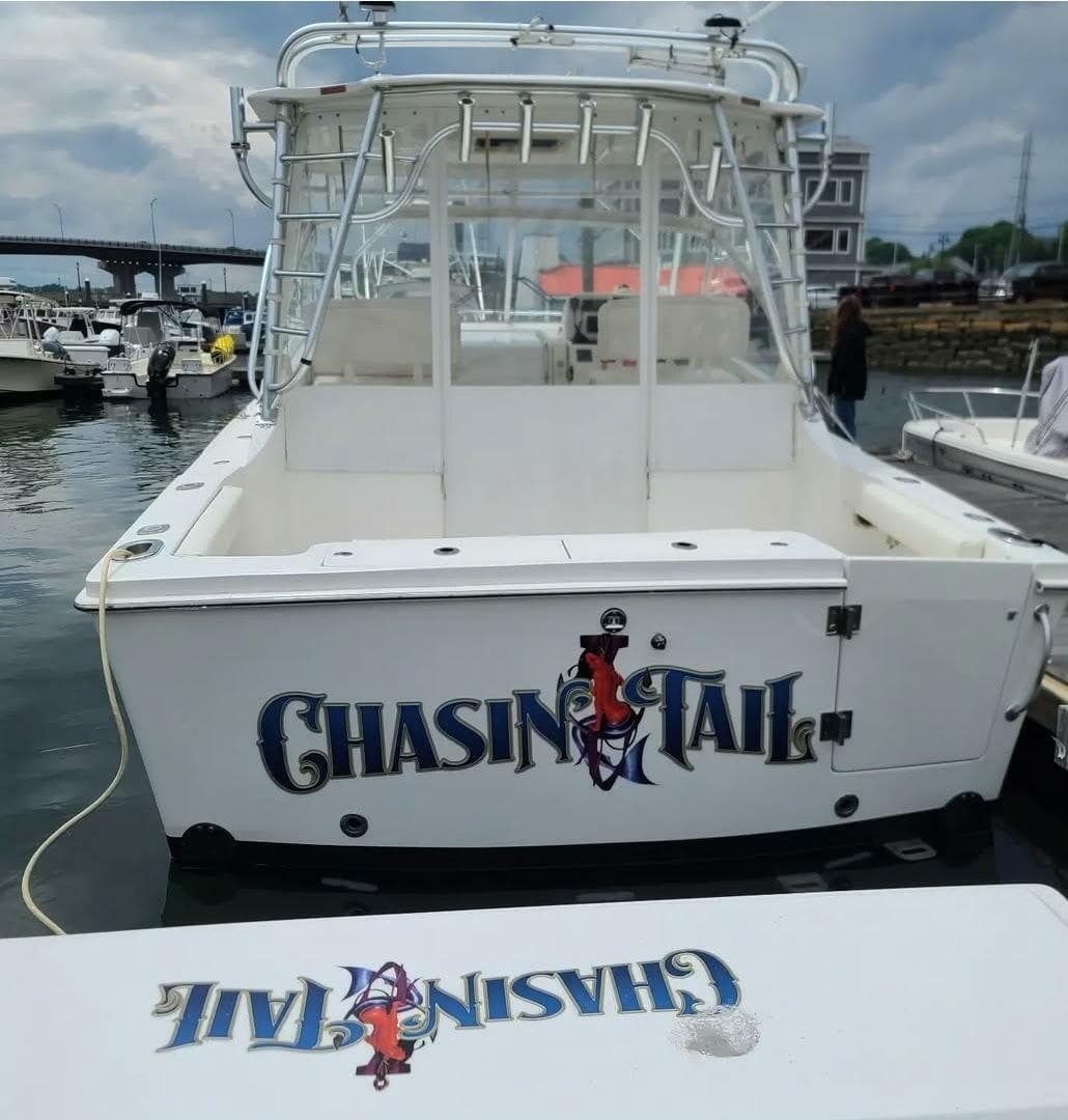 2011 Luhrs 30 Open — photo 3