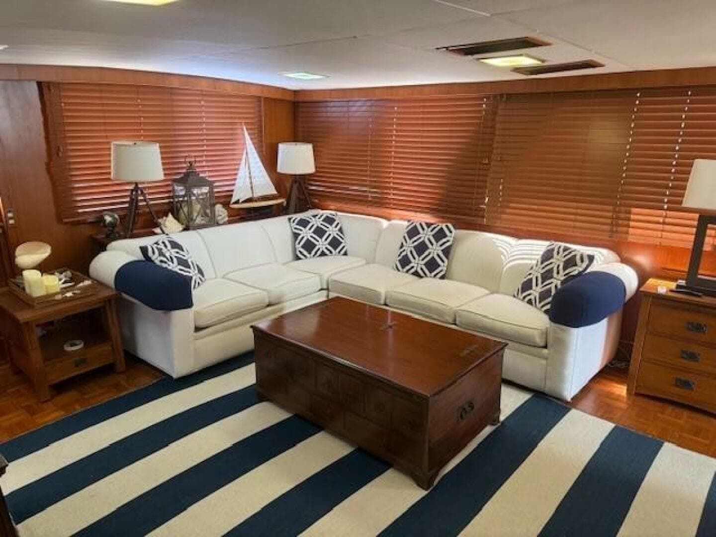 1989 Jefferson Marquessa 52 — photo 14