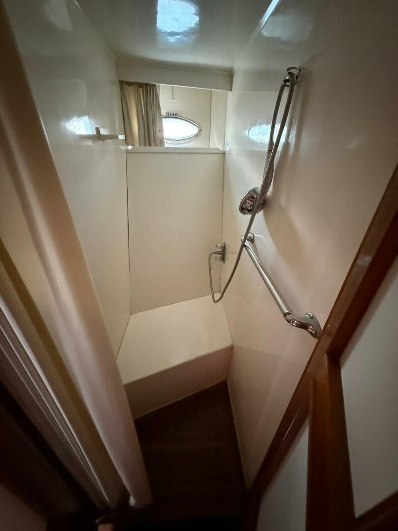 1989 Jefferson Marquessa 52 — photo 25